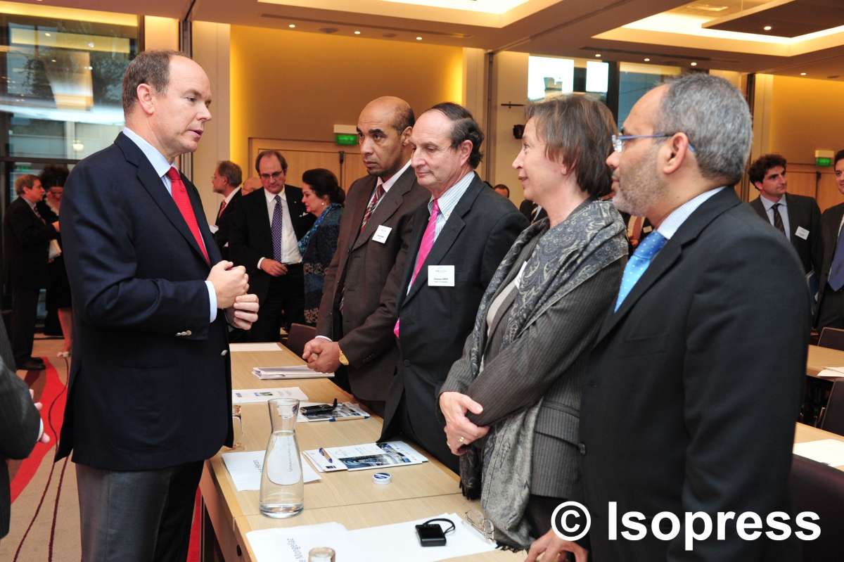 &copy; Isopress