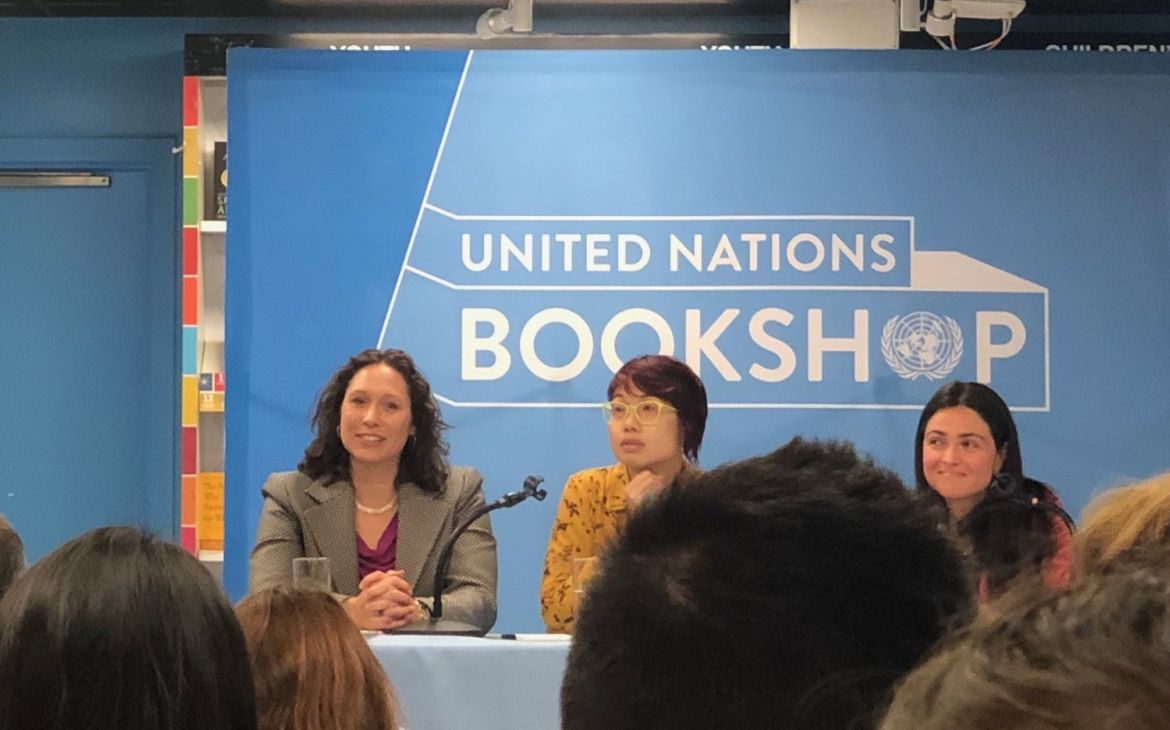 Mr. Marco Suazo gives a congratulatory message to Authors Dr. Jimena Levia-Roesch, Ye-Min Wu & Dr. Rebecca Webber Gaudiosi Mr. Marco Suazo & Authors Dr. Jimena Levia-Roesch, Ye-Min Wu & Dr. Rebecca Webber Gaudiosi