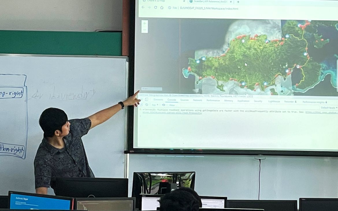 GIS4CR training - Dec 2022  GIS4CR training - Dec 2022