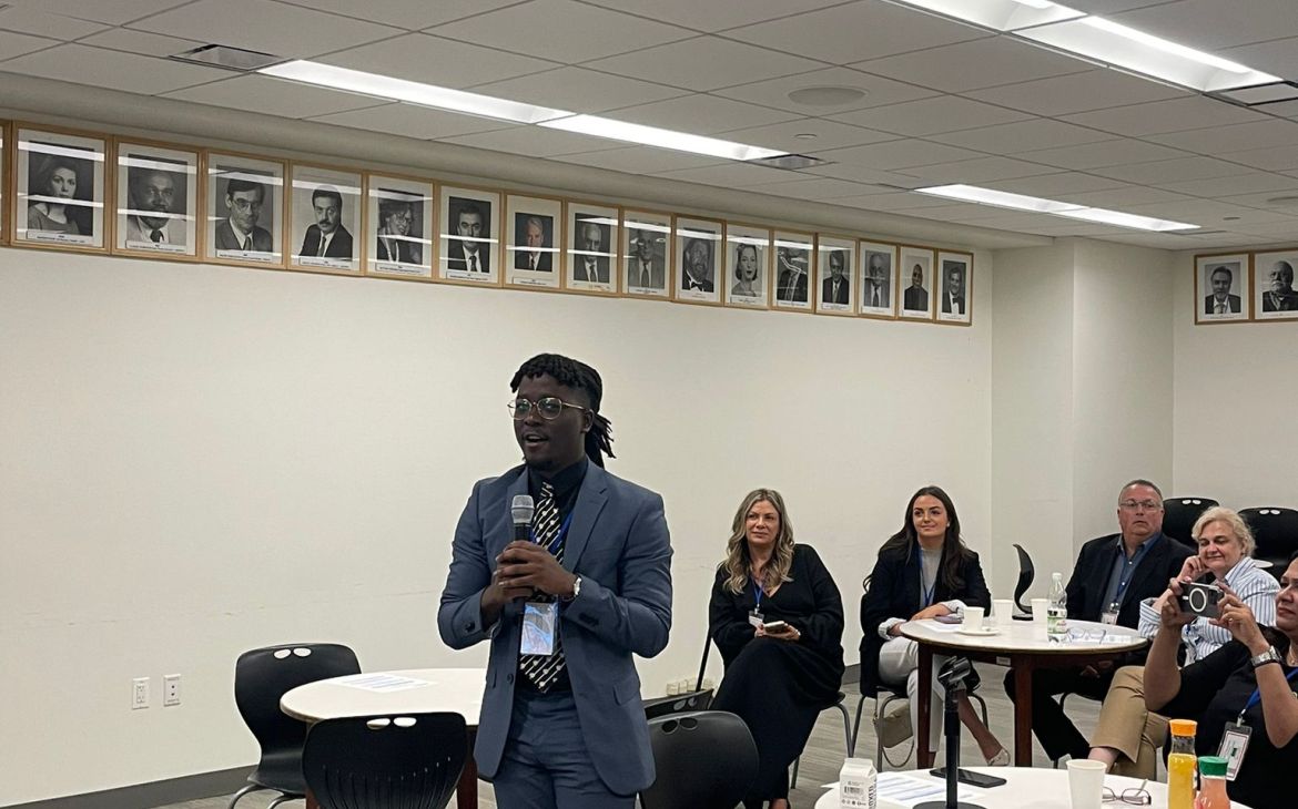 GDI Fellow Gives a Speech for the Closing Ceremony GDI Fellow Gives a Speech for the Closing Ceremony