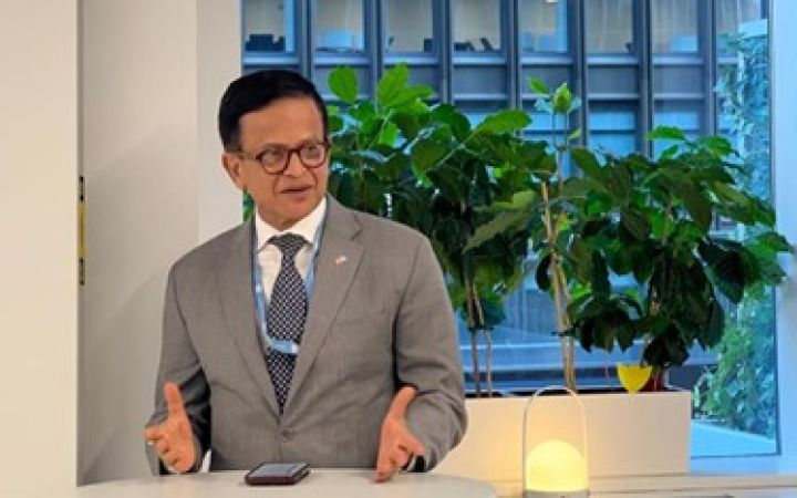 UNITAR Executive Director Mr. Nikhil Seth giving some remarks at the event. UNITAR Executive Director Mr. Nikhil Seth giving some remarks at the event.