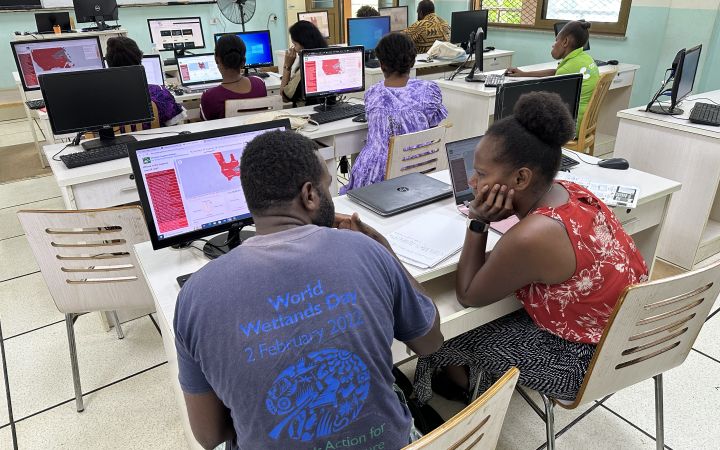 Two beneficiairies from the Vanuatu training	 Two beneficiairies from the Vanuatu training
