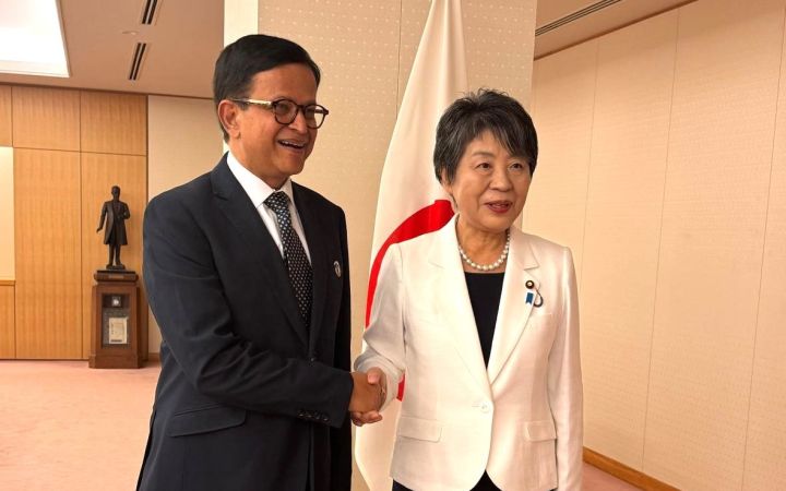 UNITAR Executive Director Nikhil Seth paid courtesy visit to Japan's Foreign Minister Yoko Kamikawa  UNITAR Executive Director Nikhil Seth and Japan's Foreign Minister Yoko Kamikawa
