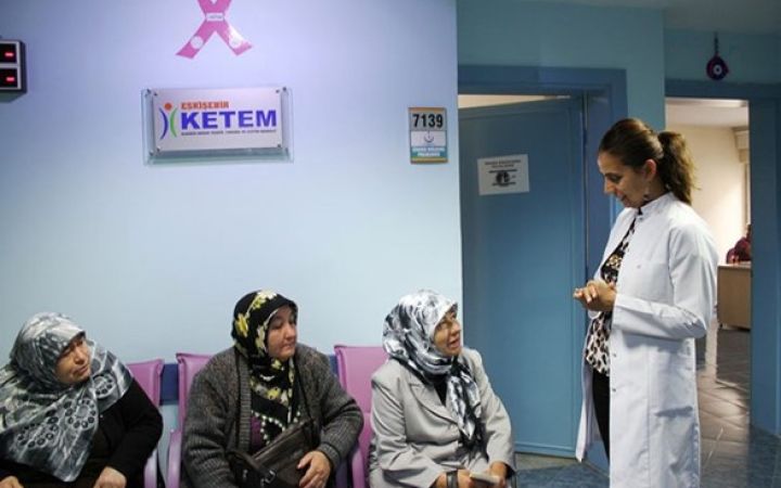 Rural women at KETEM facility (Cancer Early Diagnosis Screening and Training Center) in Eskisehir.  Rural women at KETEM facility (Cancer Early Diagnosis Screening and Training Center) in Eskisehir.