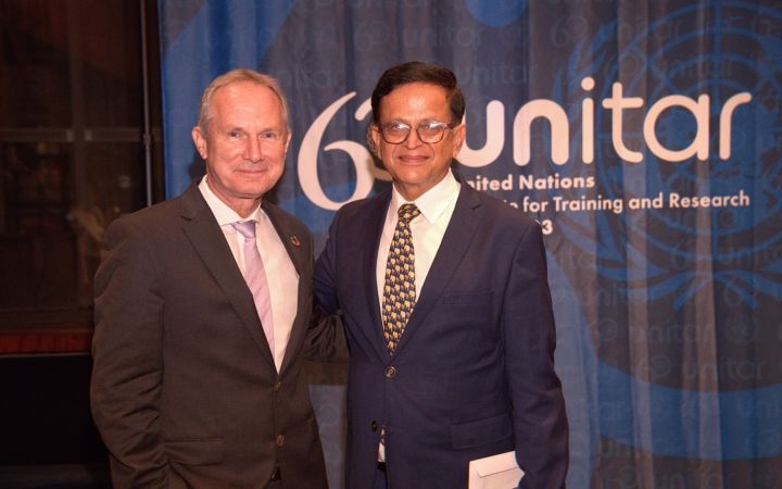 Left: H.E. Csaba Kőrösi, President of the 77th Session of the United Nations Gerneral Assembly; Right: Mr.Nikhil Seth, Executive Director of UNITAR