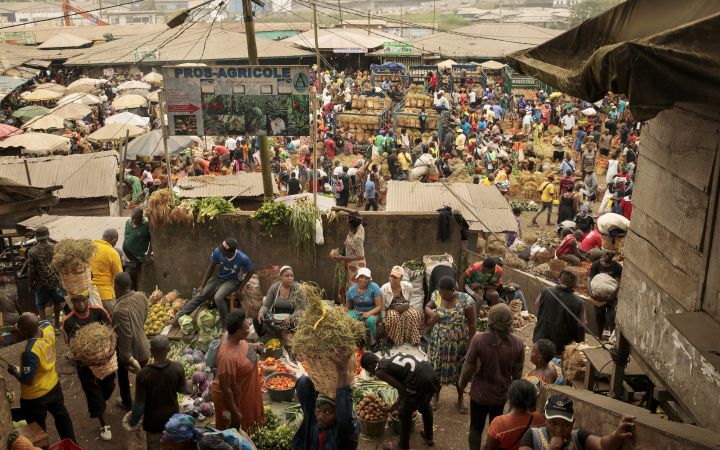 A market in the city of Douala, Cameroon. Douala has experienced increased flooding due to the impact of climate change. Photo: UN Women/Ryan Brown CC BY-NC-ND 2.0 A market in the city of Douala, Cameroon. Douala has experienced increased flooding due to the impact of climate change. Photo: UN Women/Ryan Brown CC BY-NC-ND 2.0